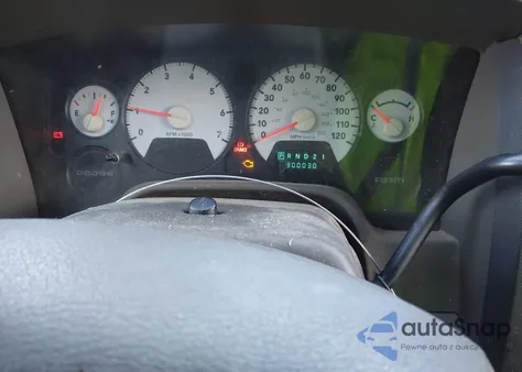 2008 Dodge Ram 1500 St/Sxt z USA, uszkodzony, nr VIN 1D7HA16K18J212206